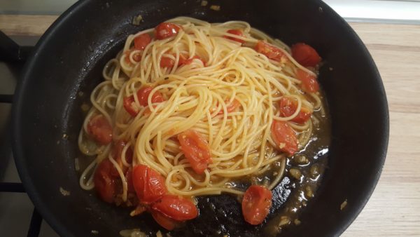 Olasz paradicsomos spagetti készítése 6