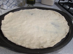 Pizza tészta sütőformában