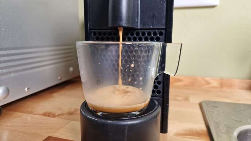 Americano kávé készítése otthon