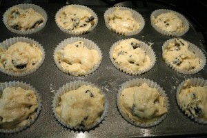 Csokis muffin recept: öntsd a tésztát a formákba