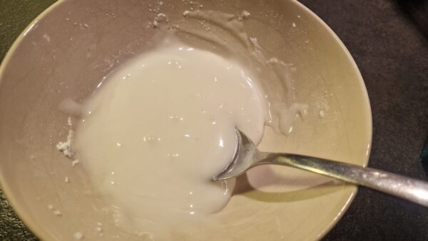 Cukormáz gluténmentes fahéjas csigához