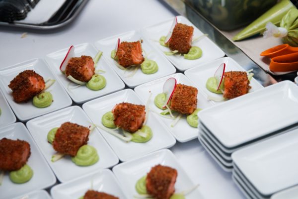 Füstölt norvég lazac - Michael Valborgland. Fotó: Norvég Nagykövetség