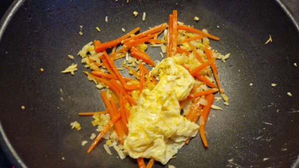 Garnélás sült rizs készítése 6