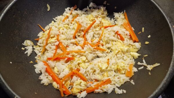 Garnélás sült rizs készítése 7