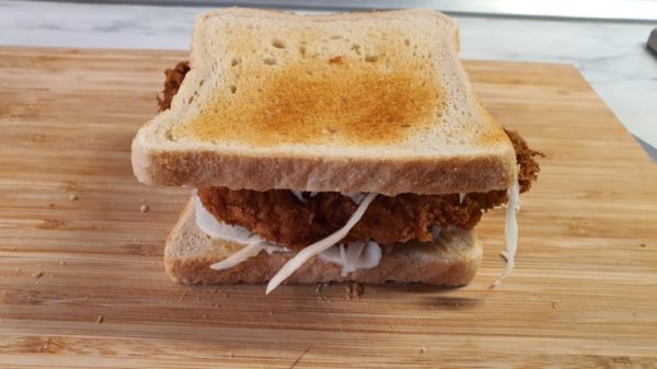 Japán rántott húsos szendvics készítése 7