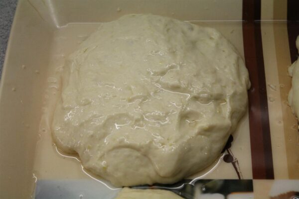 Kiszaggatott krumplis lángos tészta