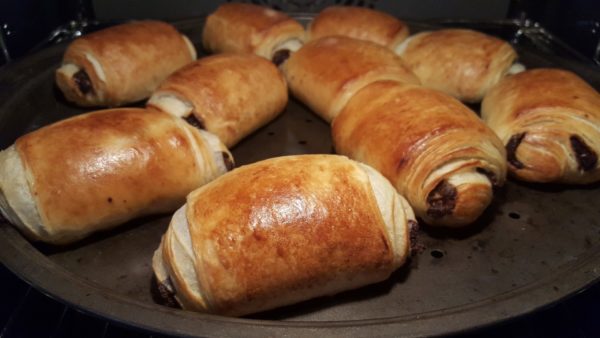 Pain au chocolat sütőben