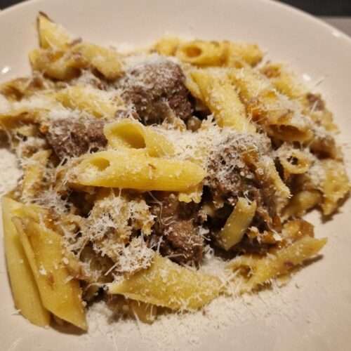 Pasta alla genovese