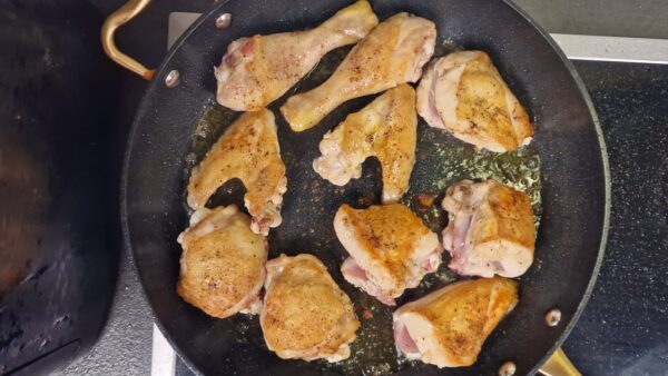 Pollo al ajillo készítése 4
