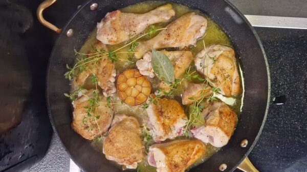 Pollo al ajillo készítése 5