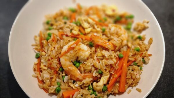 Sült rizs garnélával