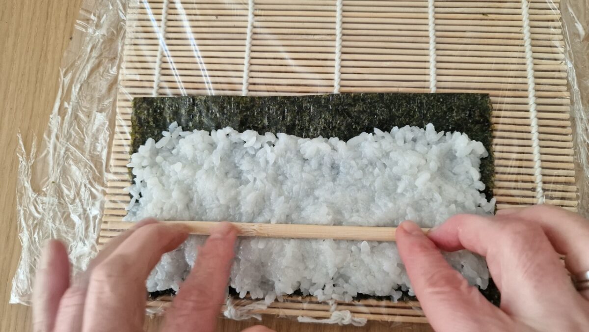 Sushi maki készítése 4