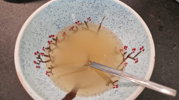 Sushi rizs ízesítése