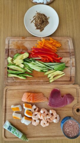 Sushi töltelékek előkészítése