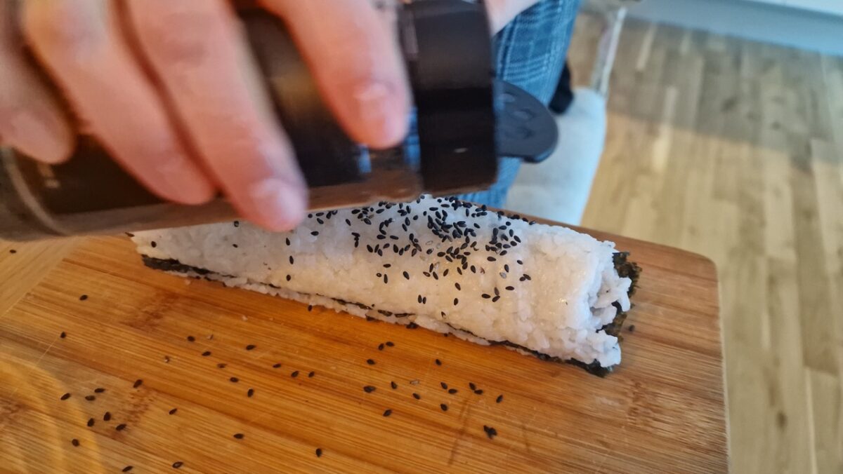 Uramaki készítése 7