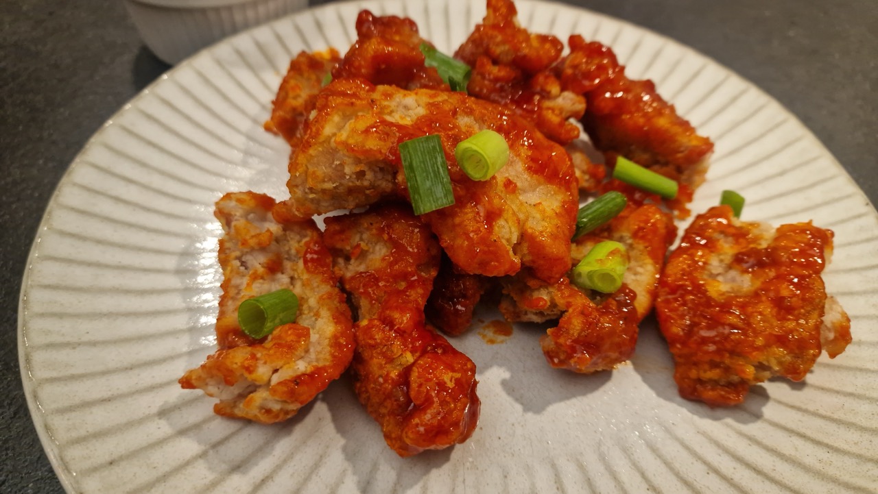 Yangnyeom chicken - Koreai rántott csirke